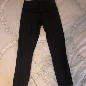 Lululemon 7/8 Wunder Under Leggings